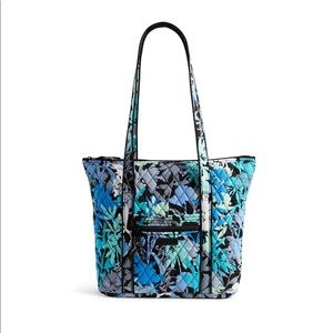Vera Bradley Villager - Camofloral